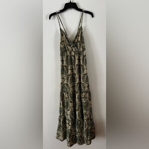 SHEIN Green and Cream Strappy Tiered Ruffle Maxi Beach Dress New medium